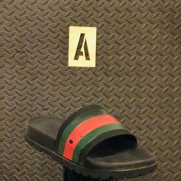 Gucci Sandals SOLD - Picture 6 of 6